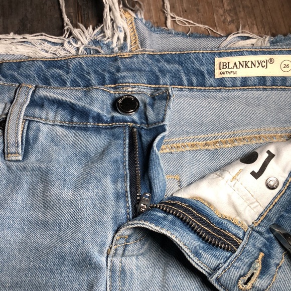 Distressed denim skirt Blank NYC - Picture 10 of 10